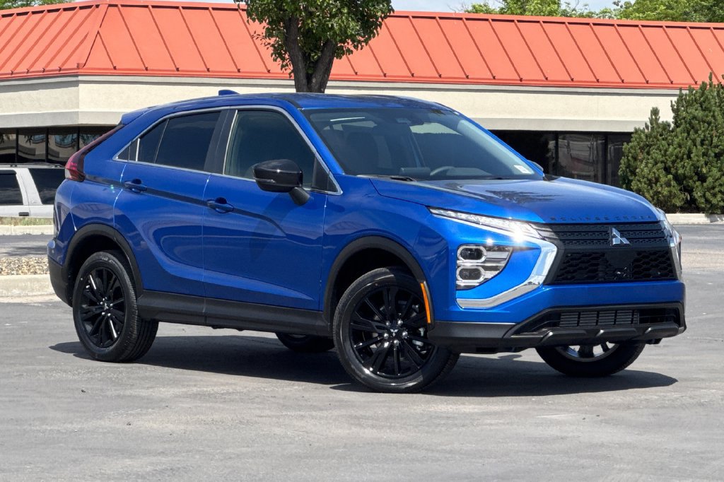 New 2026 Mitsubishi Eclipse Cross LE AWD/4WD image 2