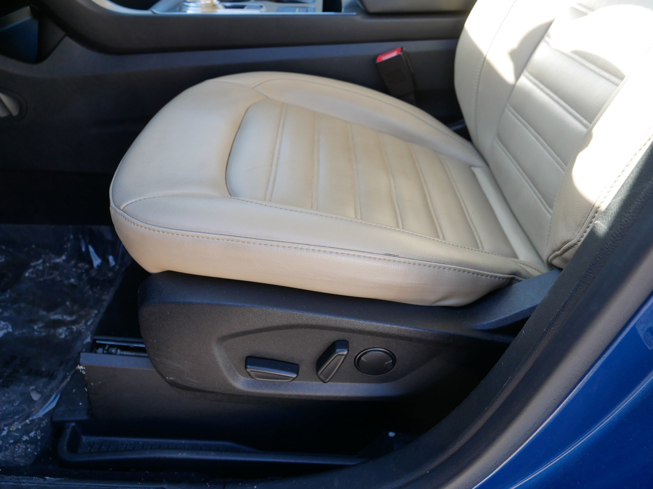 Used 2022 Ford Edge SEL image 20