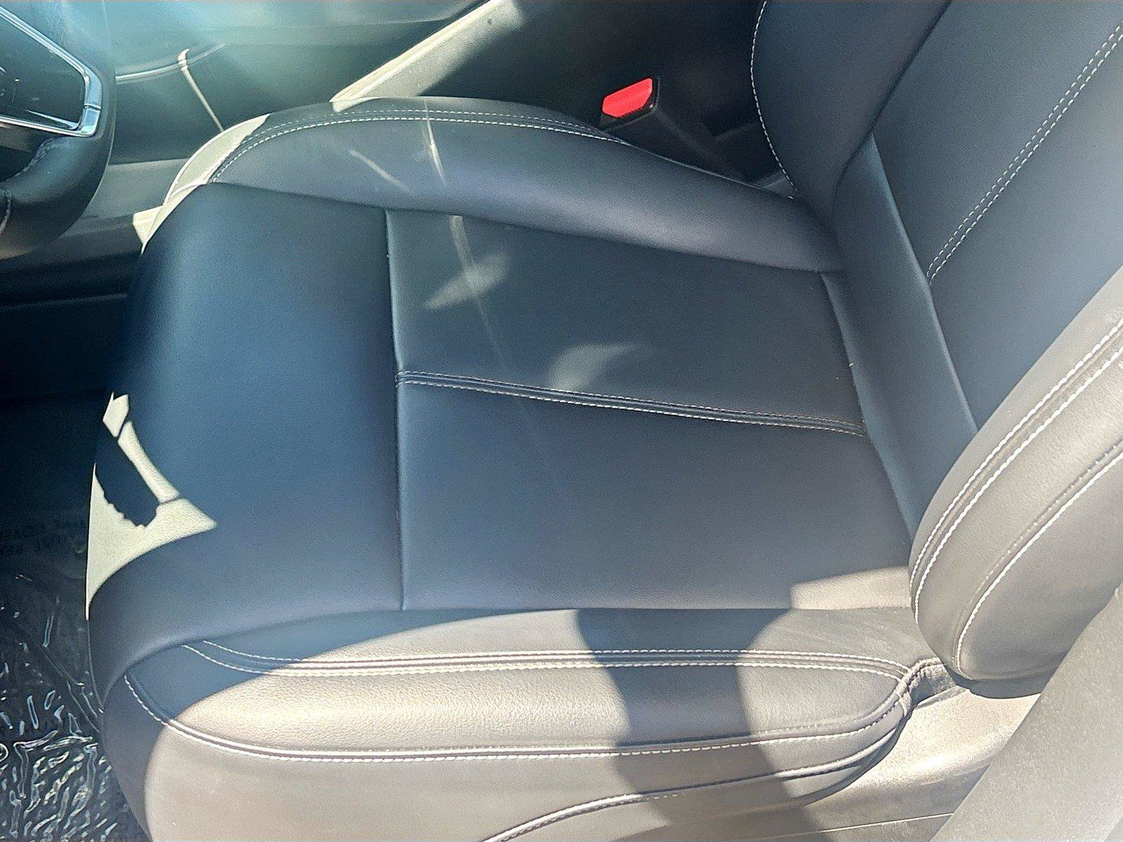 Used 2024 Cadillac Lyriq Tech RWD image 15