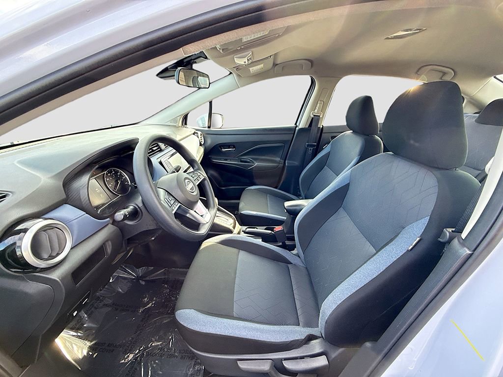 Used 2024 Nissan Versa SV w/ Trunk Package image 17