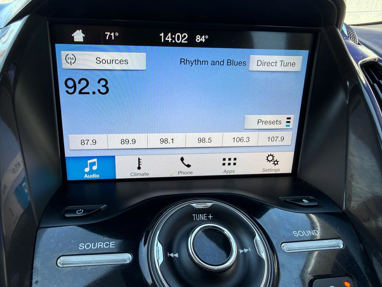 Used 2016 Ford Escape Titanium w/ Equipment Group 301A image 9