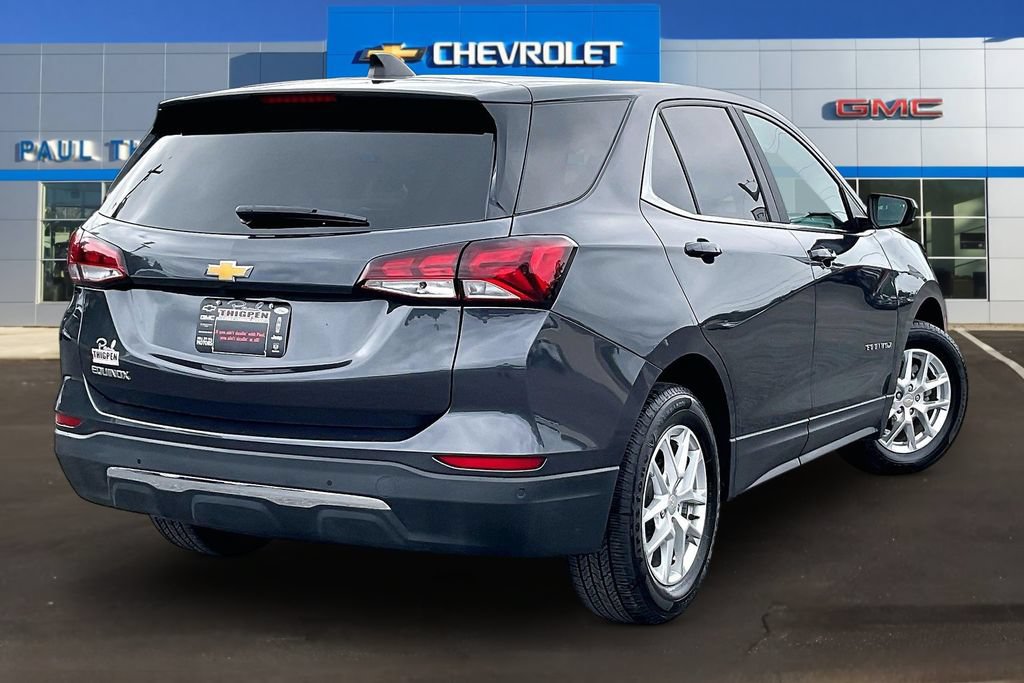 Used 2022 Chevrolet Equinox LT w/ Driver Convenience Package FWD image 6