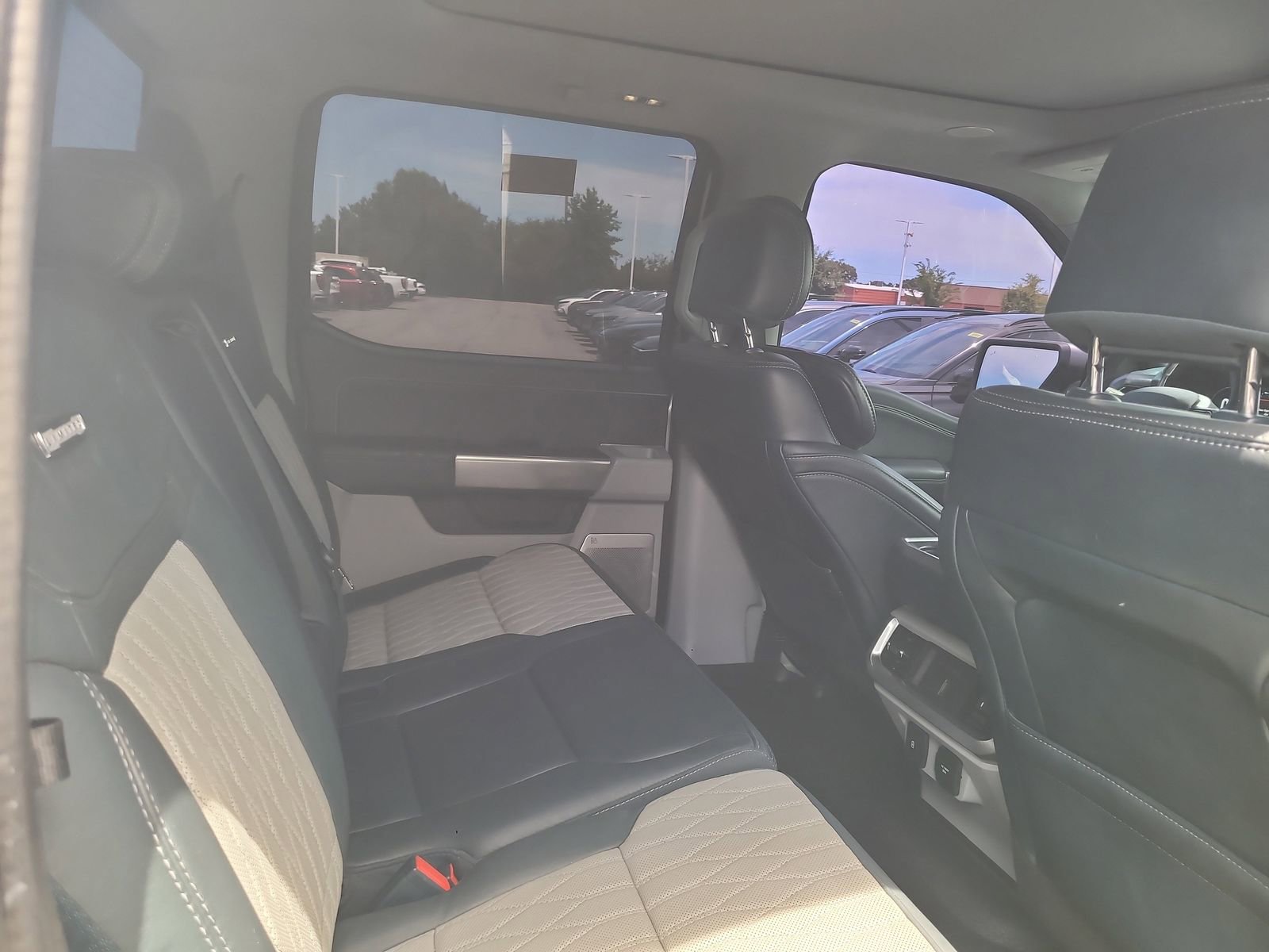 Used 2022 Ford F150 Limited AWD/4WD image 27