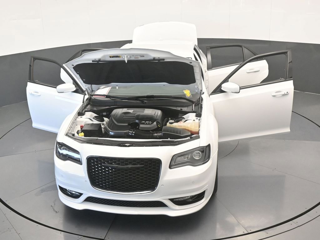 Used 2023 Chrysler 300 Touring L image 63