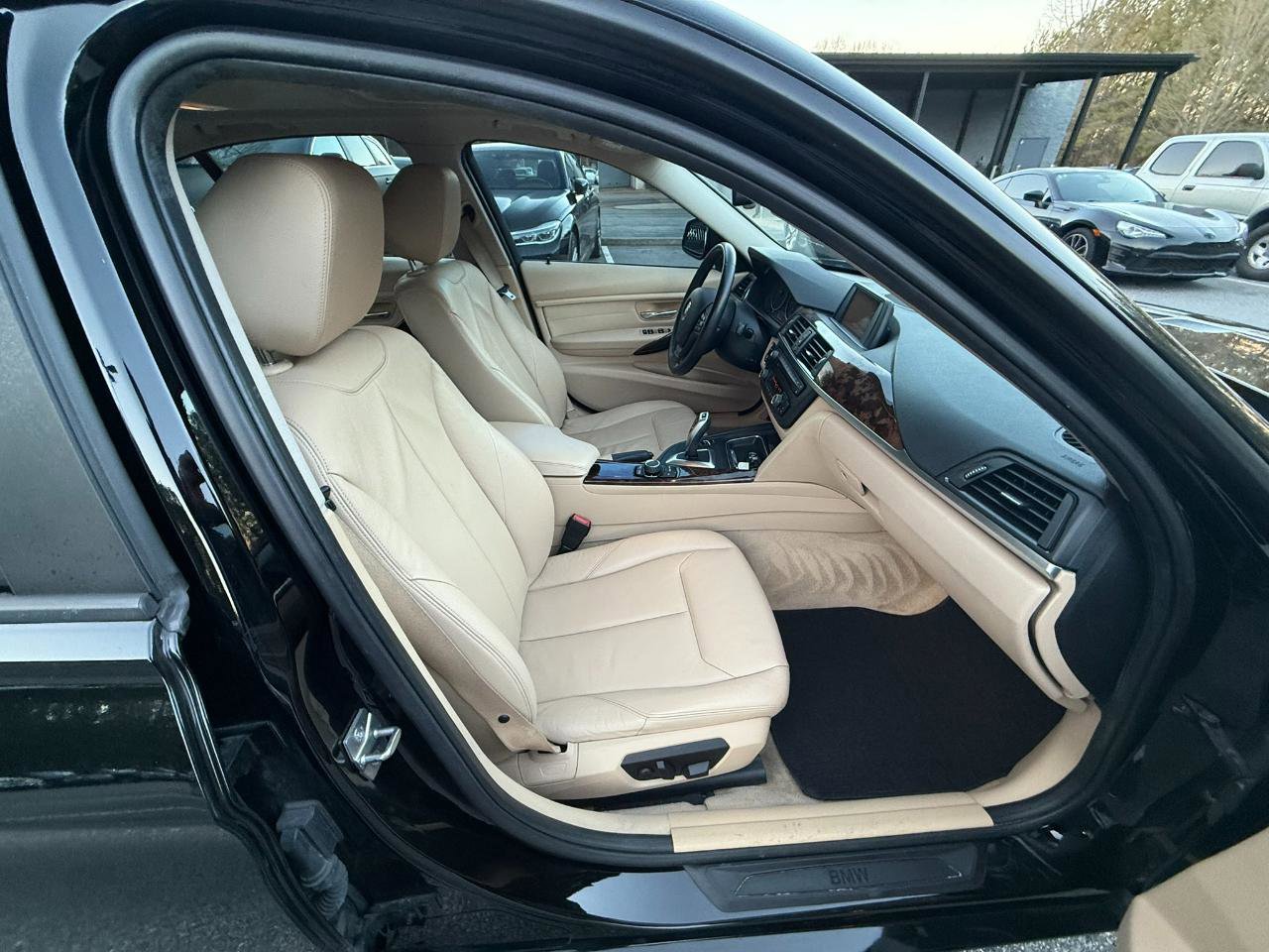 Used 2013 BMW 328i Sedan RWD image 15