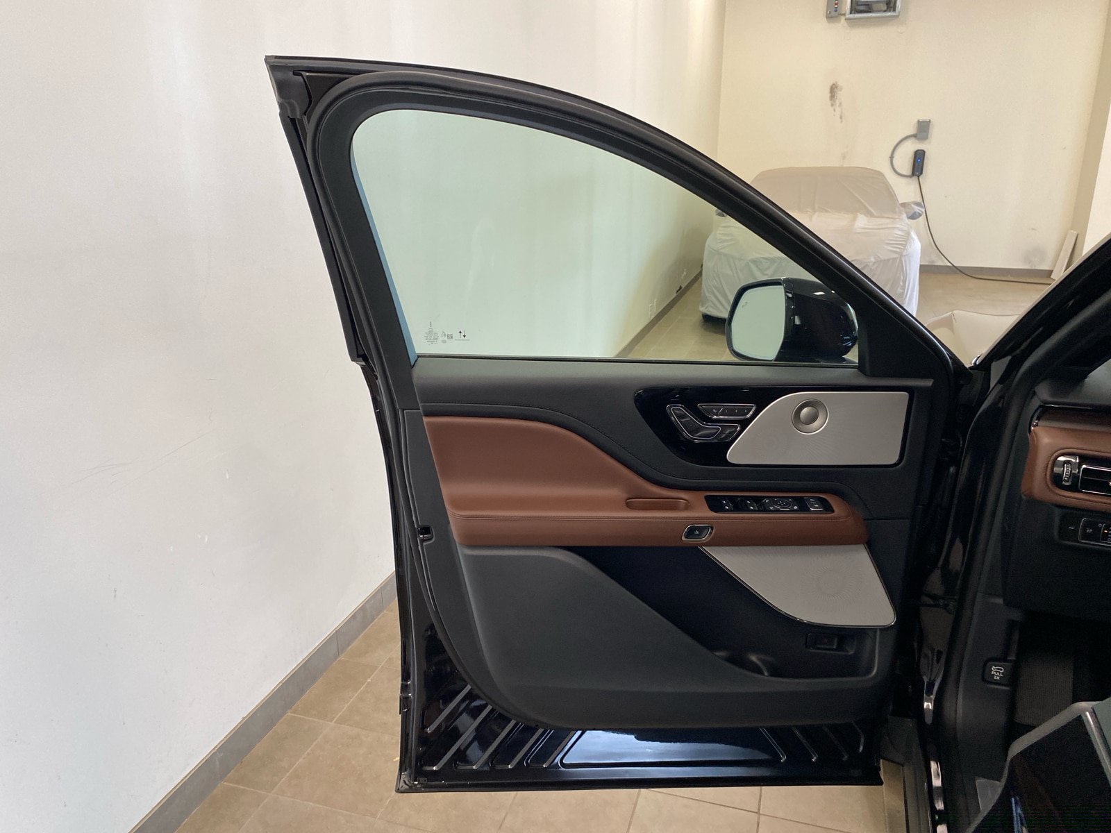 New 2026 Lincoln Aviator Reserve AWD/4WD image 15