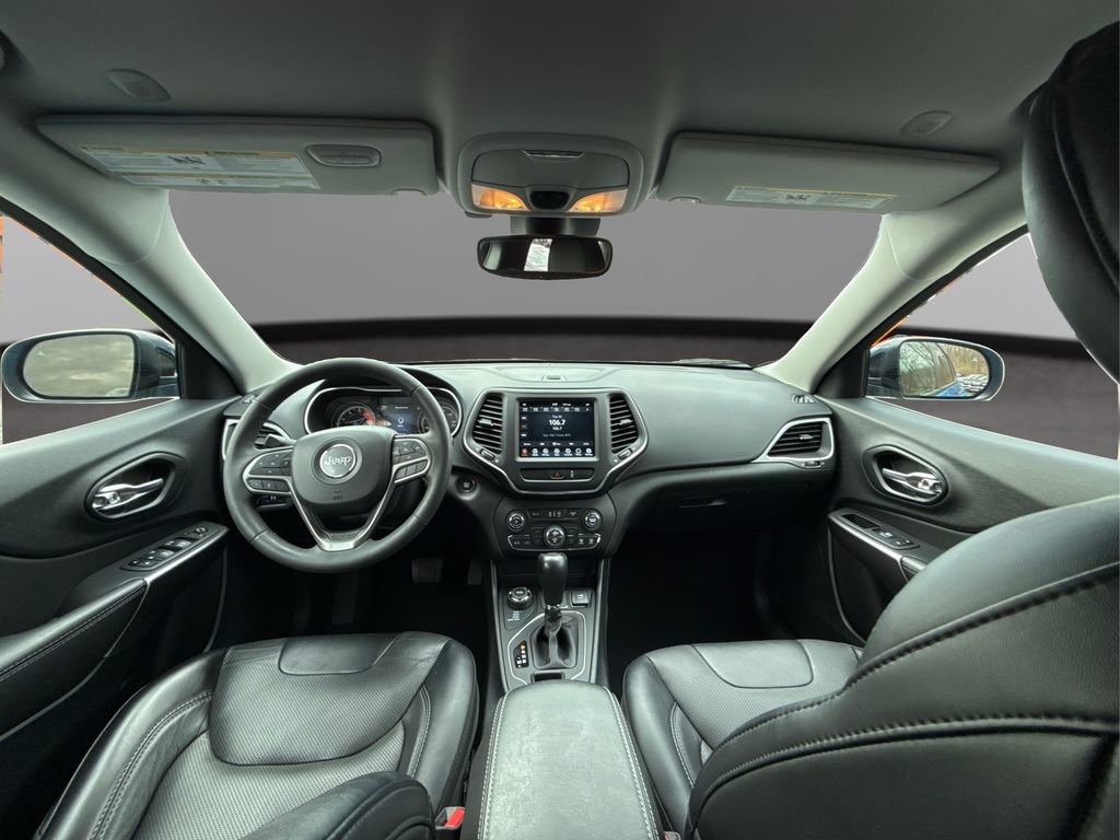 Used 2022 Jeep Cherokee Latitude Lux image 24