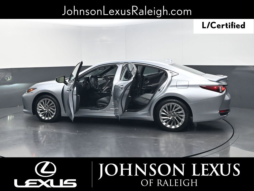 Certified 2023 Lexus ES 300h Ultra Luxury w/ Accessory Package (Z2) image 37