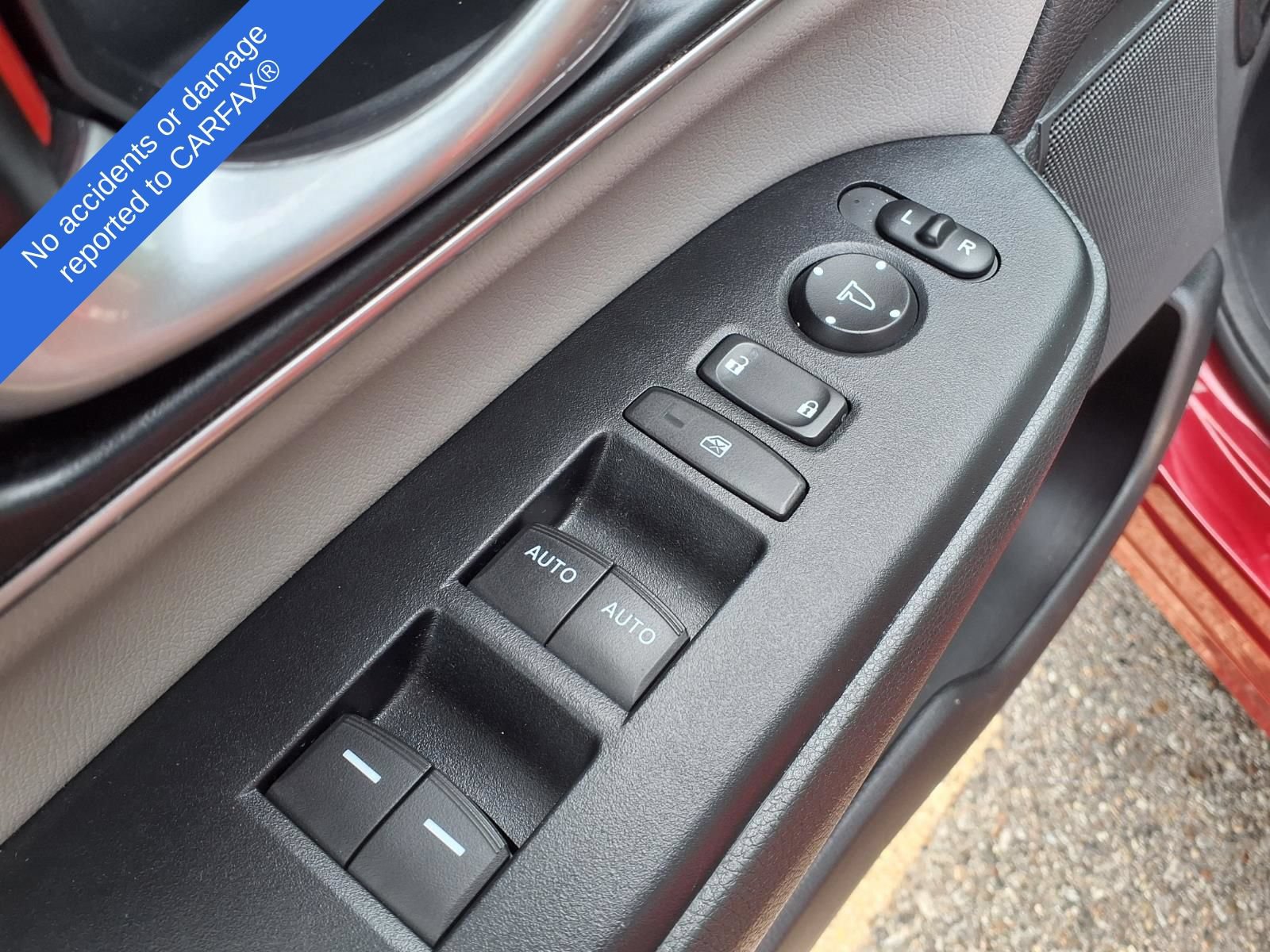 Used 2022 Honda CR-V Touring image 16