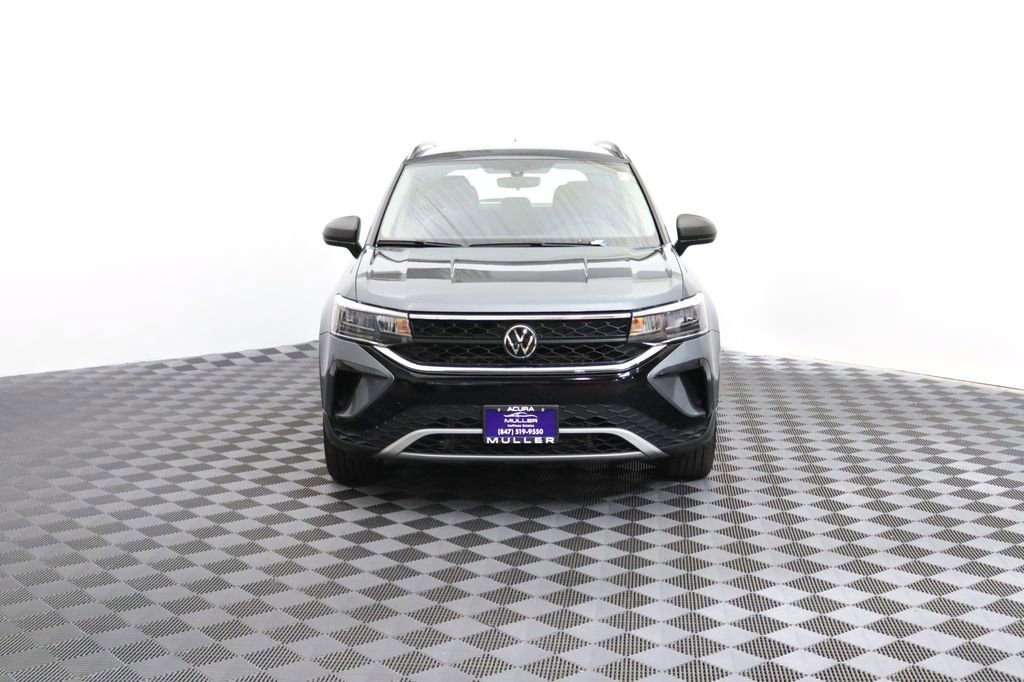 Used 2023 Volkswagen Taos S image 4