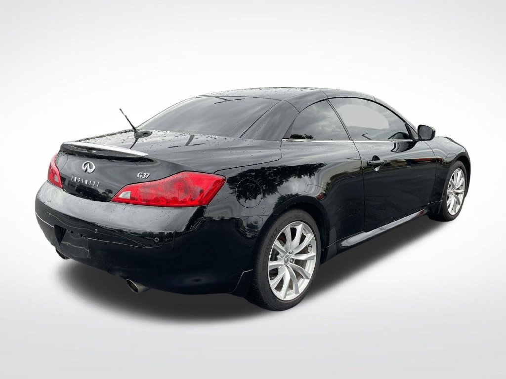 Used 2012 INFINITI G37 Convertible w/ Premium Pkg RWD image 6