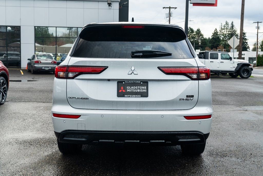 New 2025 Mitsubishi Outlander SEL Black Edition AWD/4WD image 5