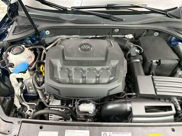 Used 2018 Volkswagen Passat 2.0T SEL Premium FWD image 32
