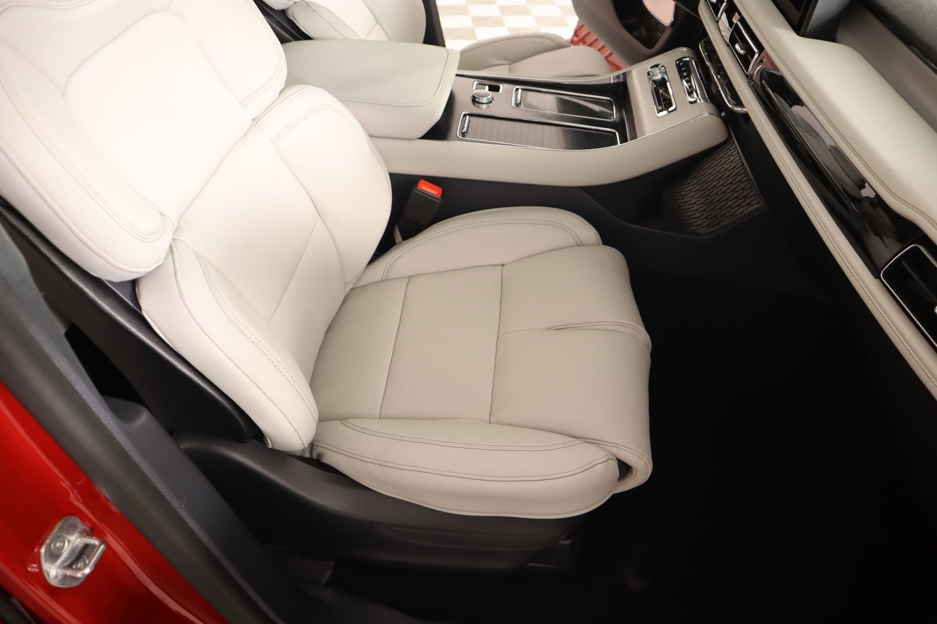 New 2026 Lincoln Aviator Reserve AWD/4WD image 14