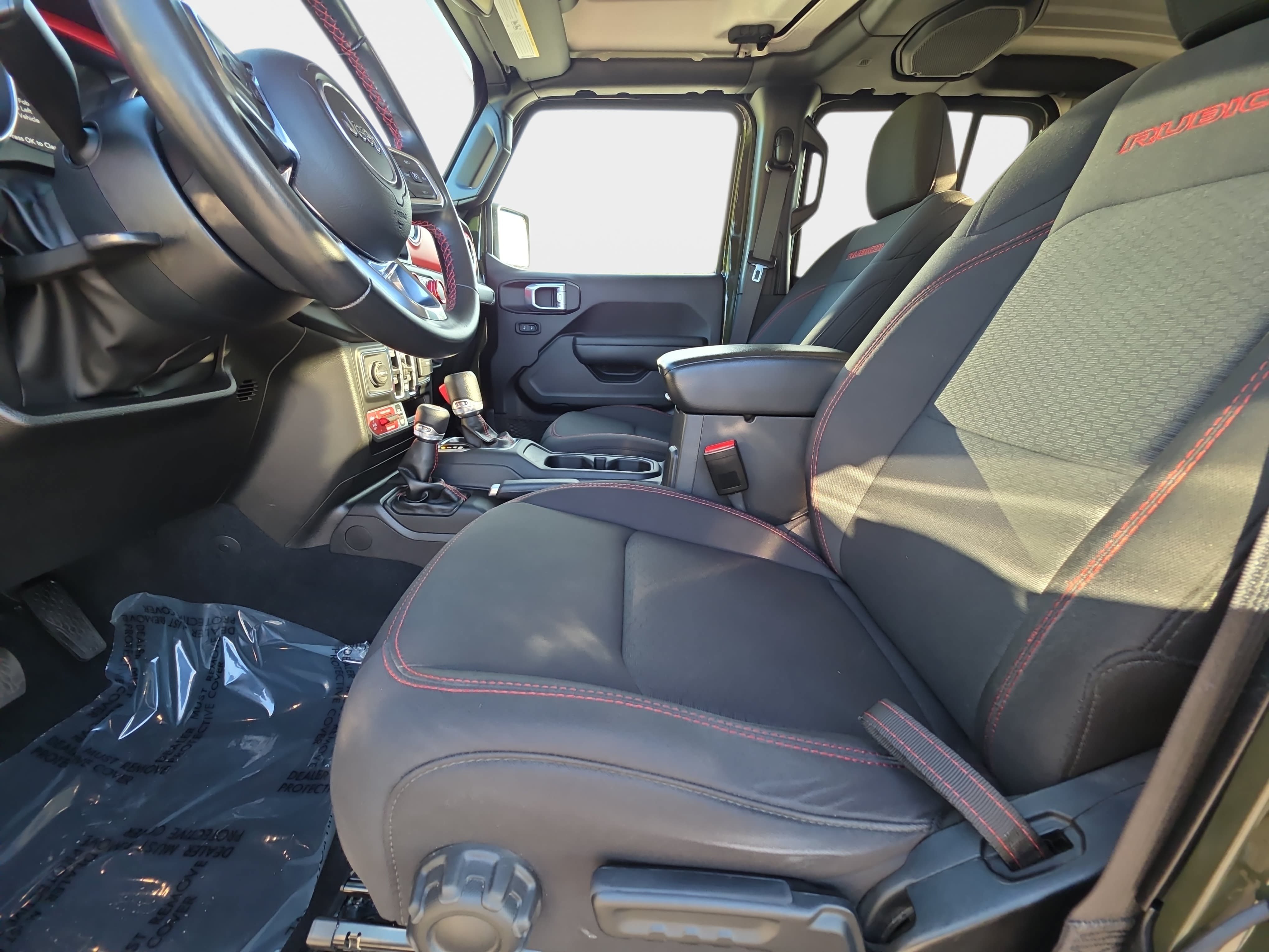 Used 2022 Jeep Gladiator Rubicon w/ Trailer Tow Package AWD/4WD image 13