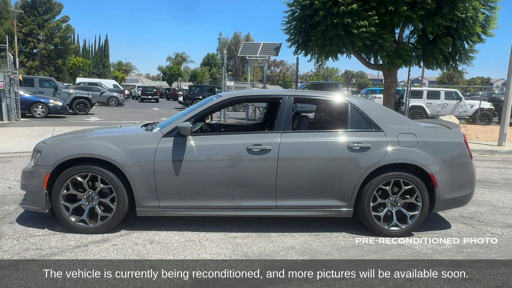 Used 2018 Chrysler 300 S w/ S Model Appearance Package RWD image 2