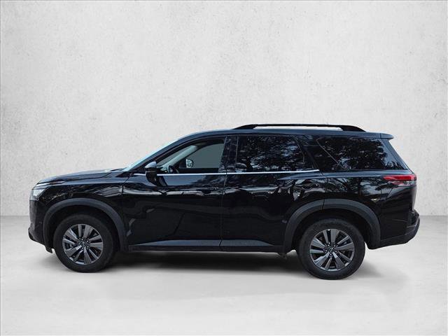 Used 2025 Nissan Pathfinder SV FWD image 7