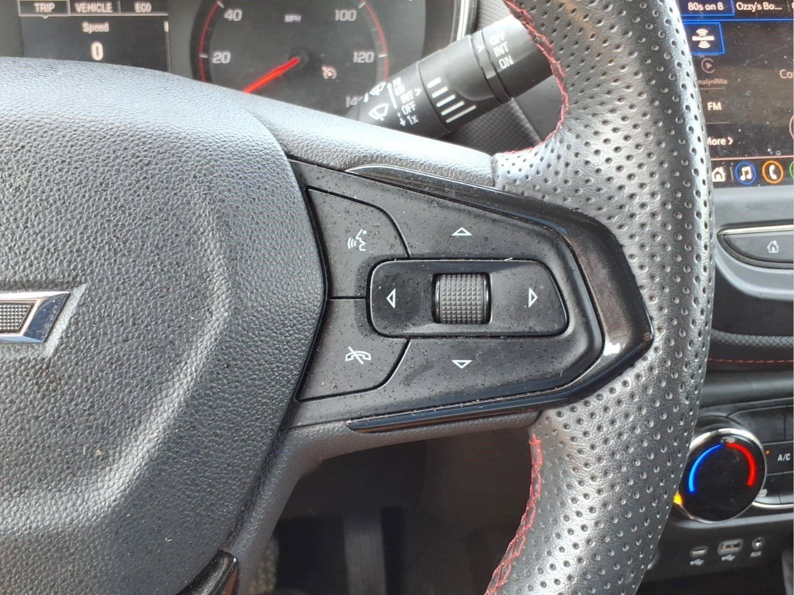 Used 2023 Chevrolet TrailBlazer RS FWD image 21