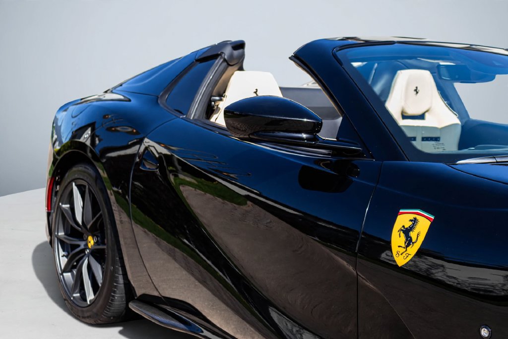 Certified 2021 Ferrari 812 GTS RWD image 14