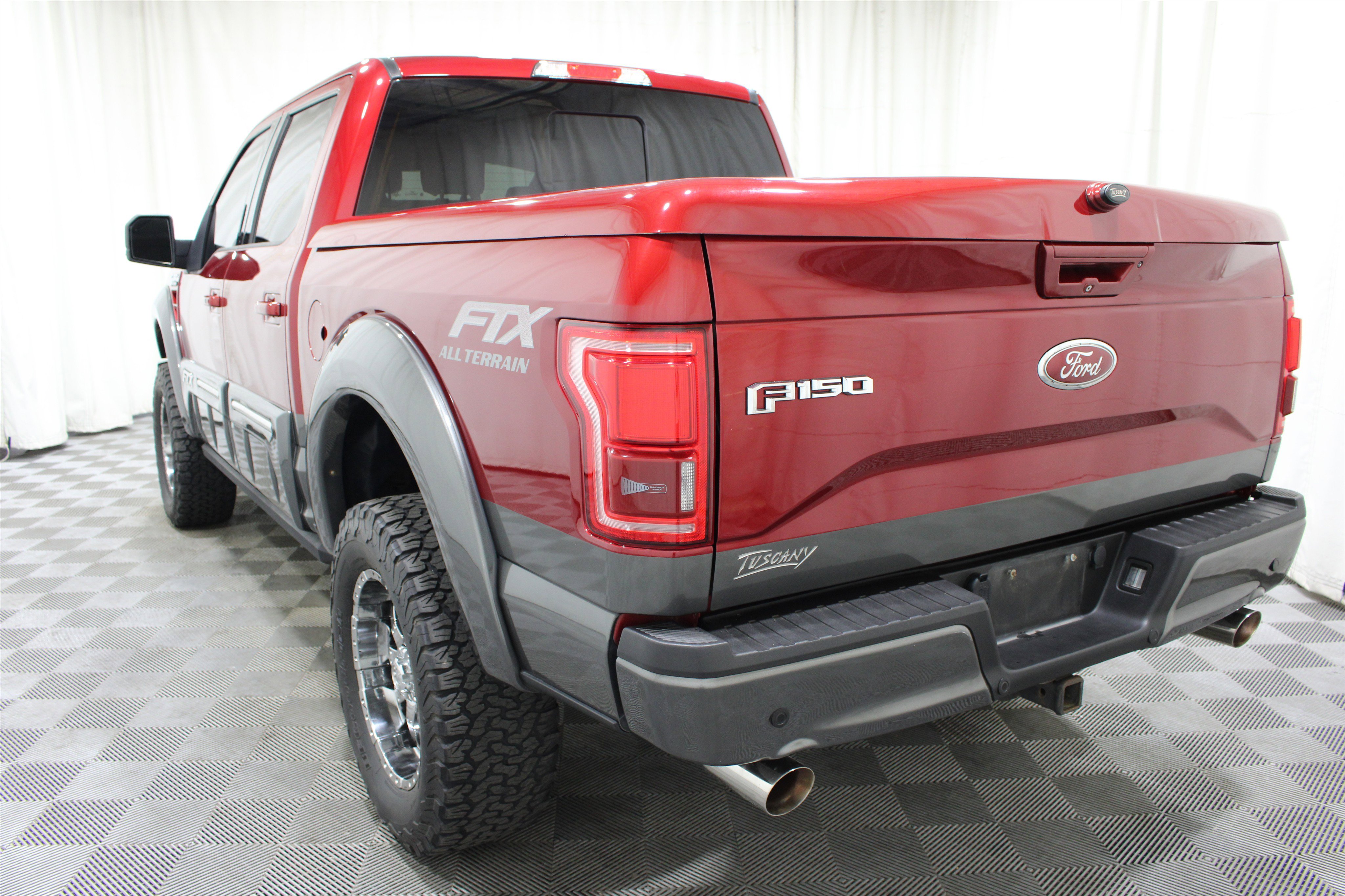 Used 2015 Ford F150 Lariat w/ Equipment Group 502A Luxury image 32