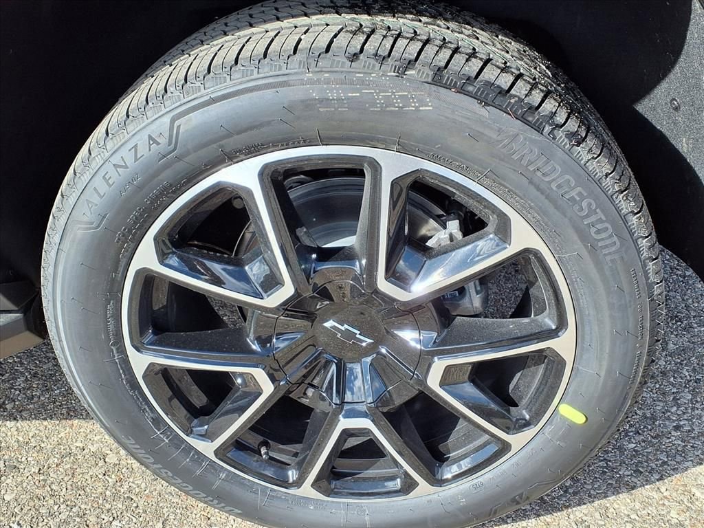 New 2026 Chevrolet Suburban RST w/ Comfort Package image 7