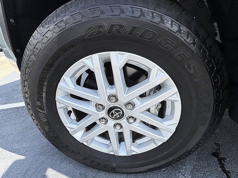 Used 2024 Toyota Tundra SR5 AWD/4WD image 28