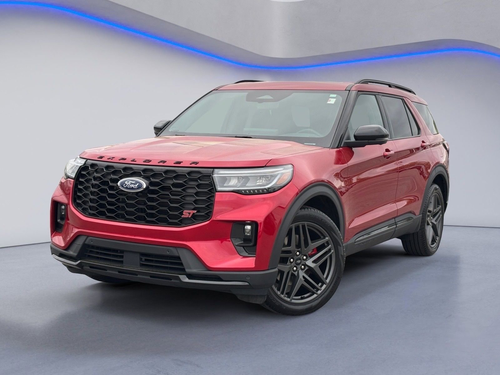 Used 2025 Ford Explorer ST image 2