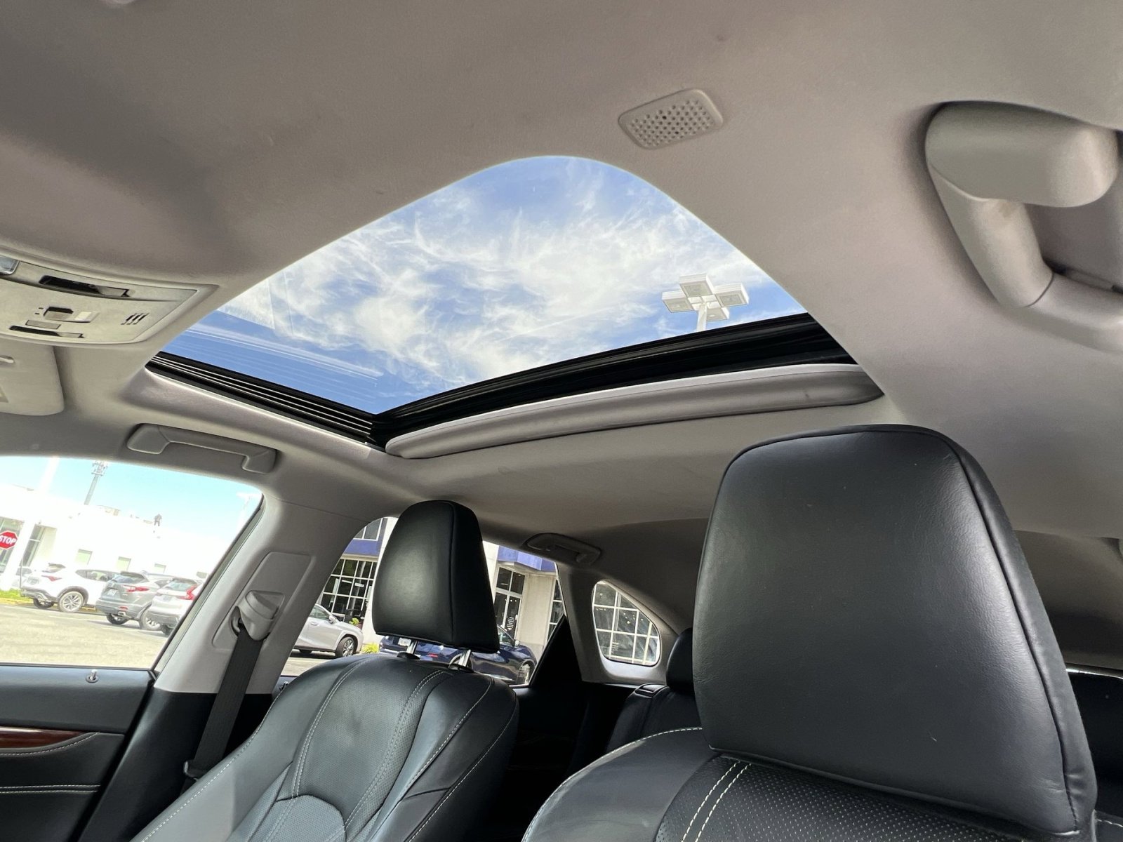 Used 2018 Lexus RX 350L AWD image 25