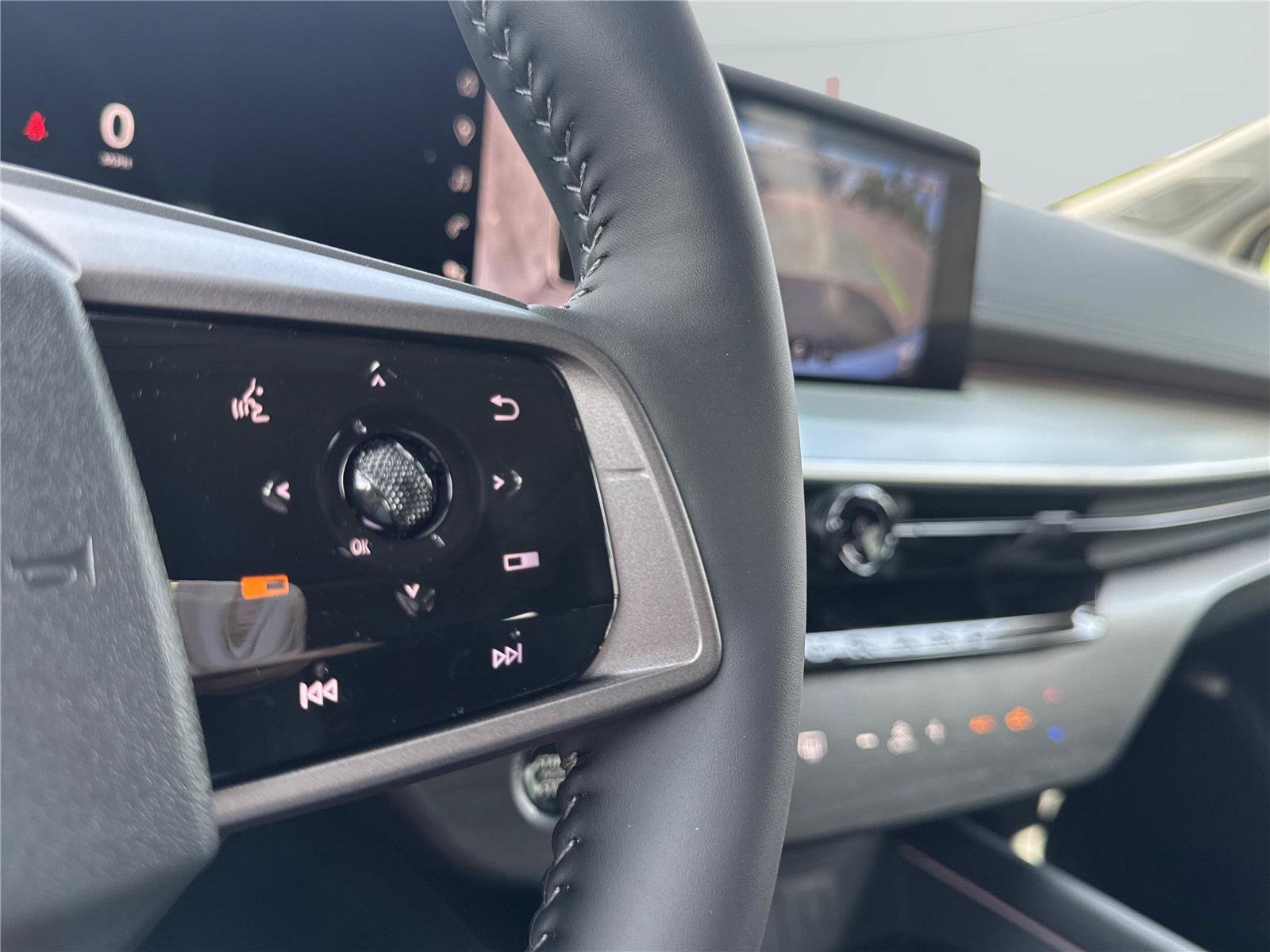 New 2026 Nissan Murano SL AWD/4WD image 22