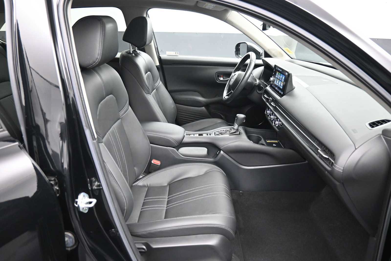 Used 2024 Honda HR-V EX-L image 24