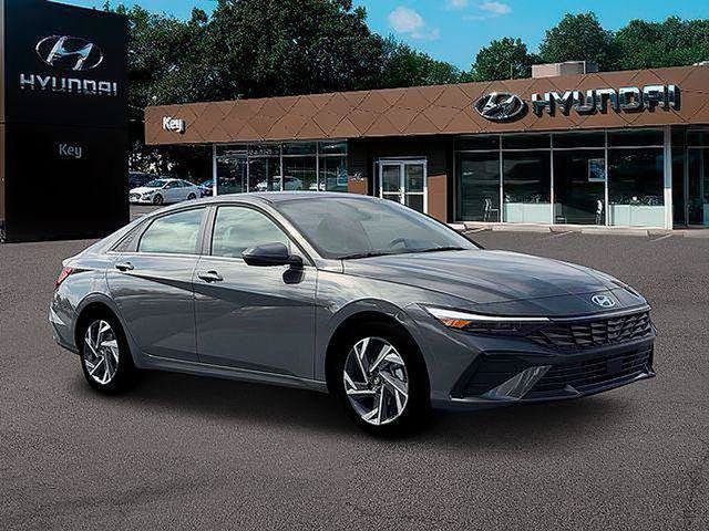 New 2026 Hyundai Elantra Limited FWD image 12