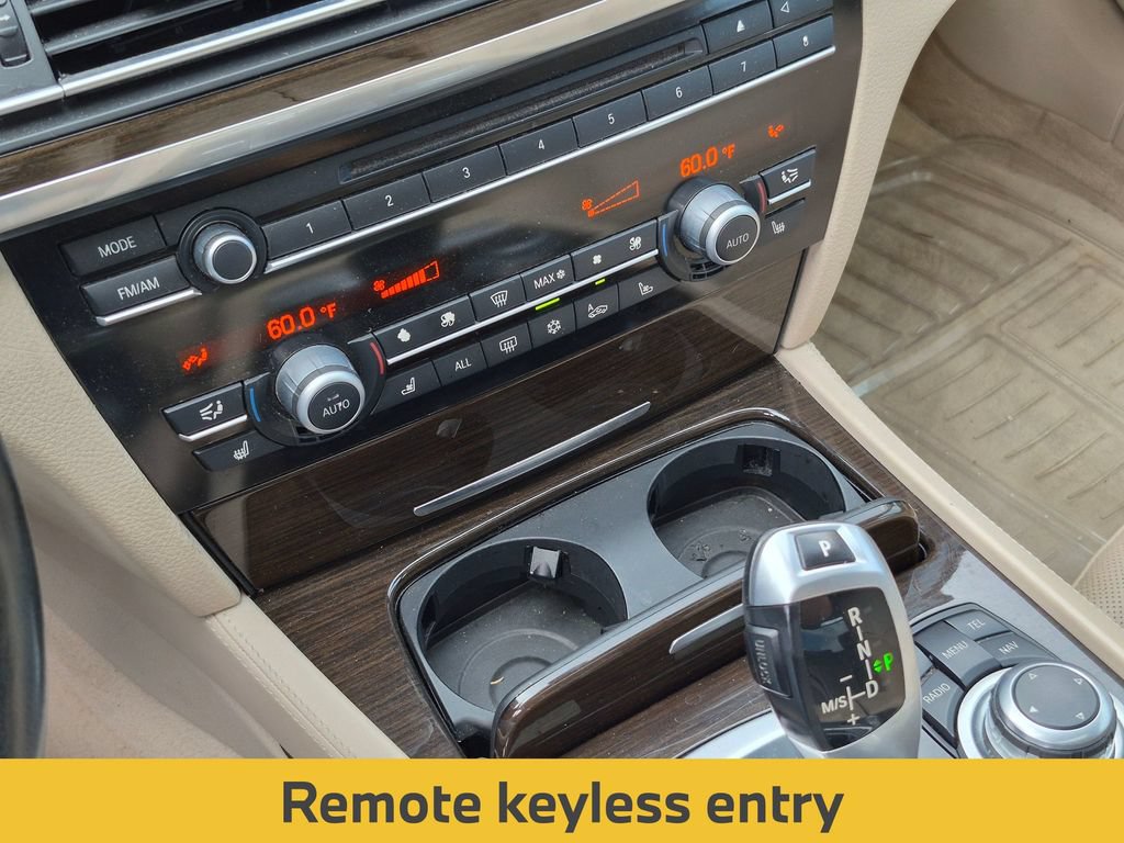 Used 2009 BMW 750Li RWD image 25