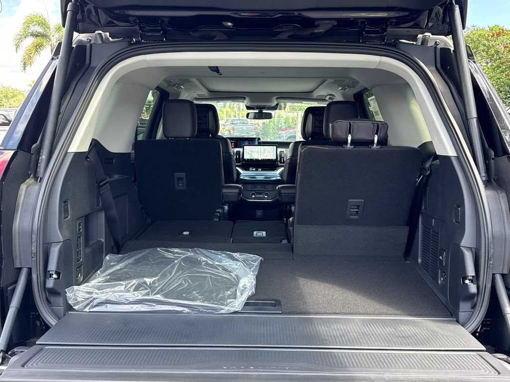 New 2026 Ford Expedition Platinum w/ Platinum Ultimate Package AWD/4WD image 22