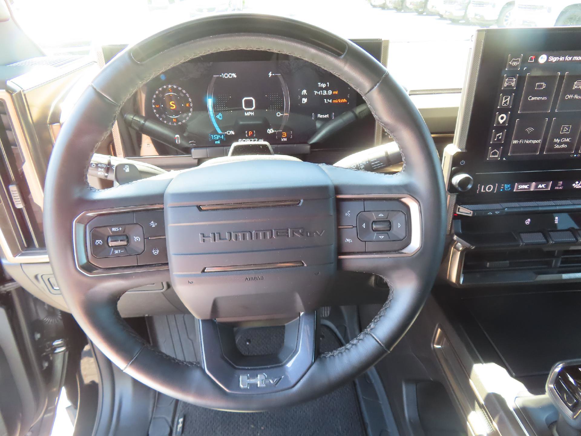 Used 2024 GMC Hummer EV 3X AWD/4WD image 17