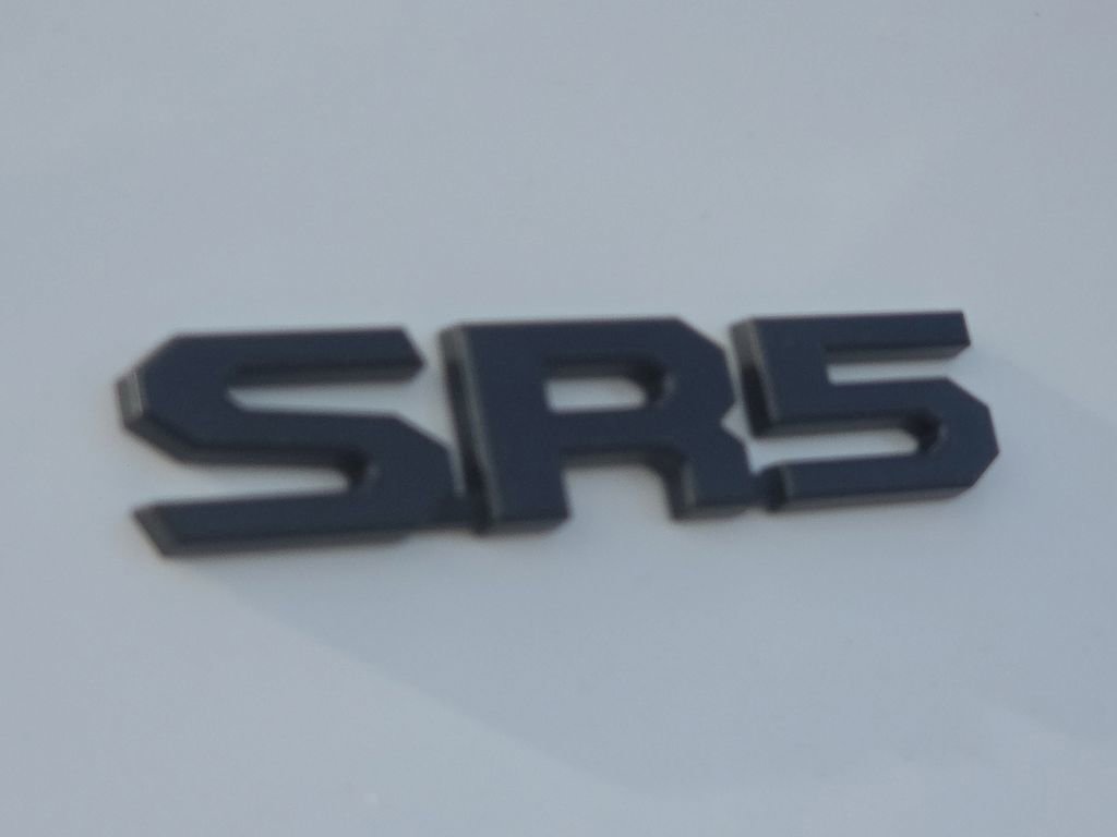 New 2026 Toyota 4Runner SR5 AWD/4WD image 10