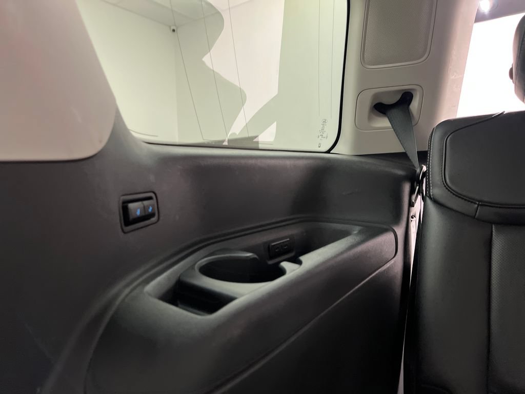 Used 2025 Ford Expedition Platinum AWD/4WD image 39