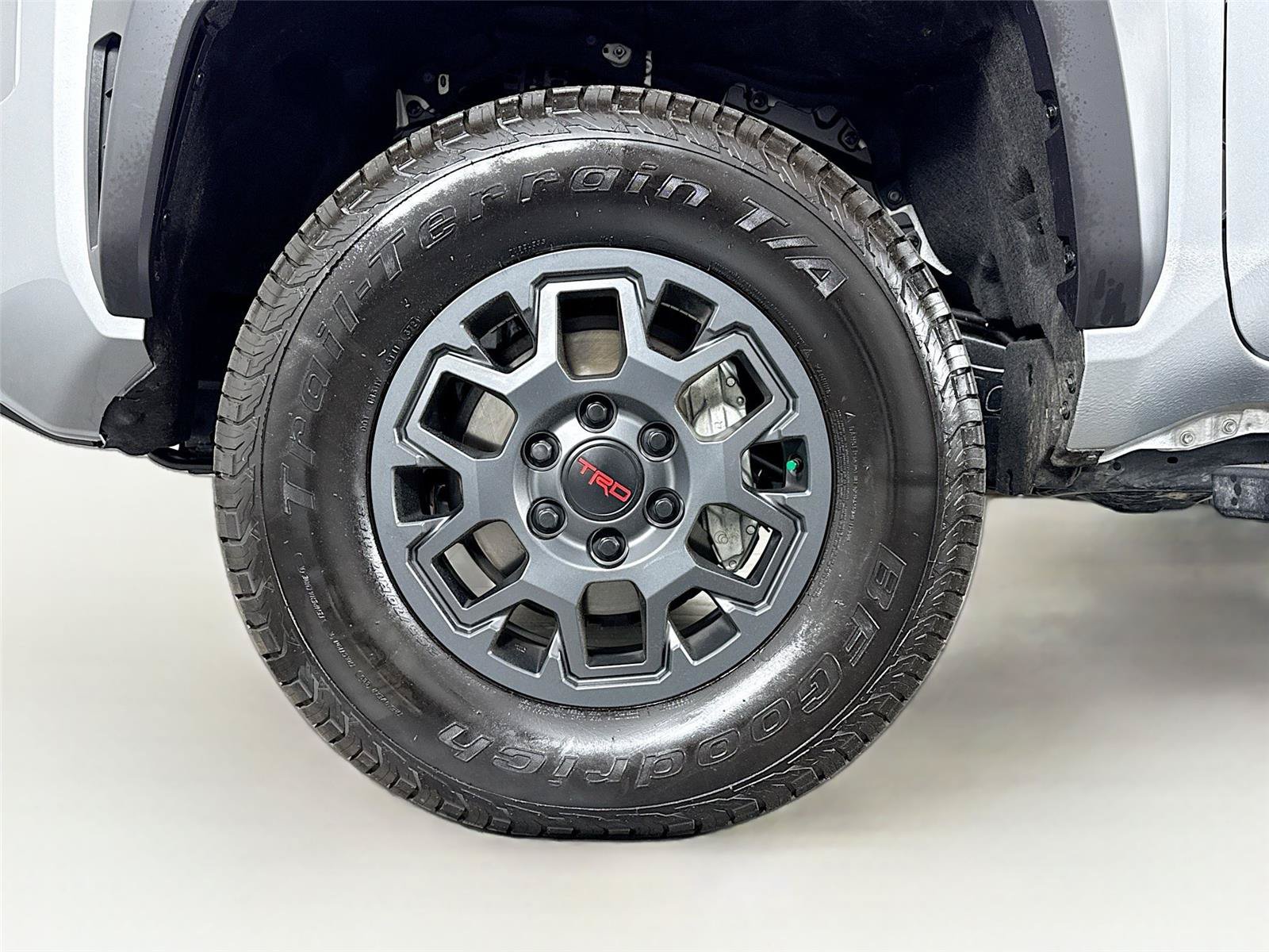 Certified 2025 Toyota Tacoma PreRunner RWD image 37
