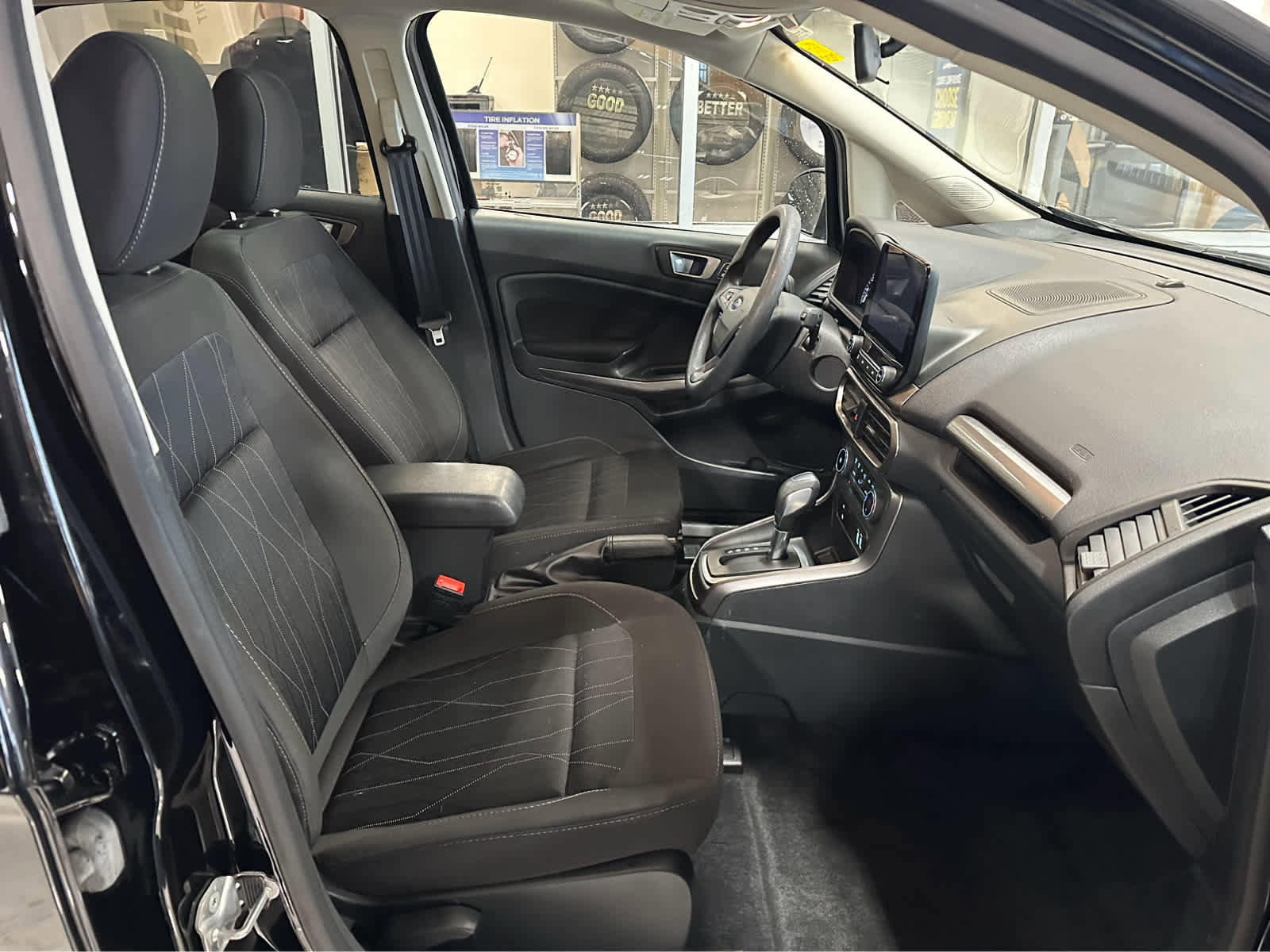 Used 2022 Ford EcoSport SE w/ SE Convenience Package image 38