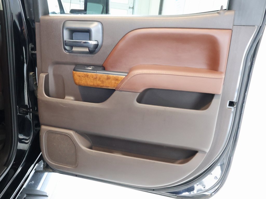 Certified 2016 Chevrolet Silverado 2500 High Country w/ Duramax Plus Package image 33