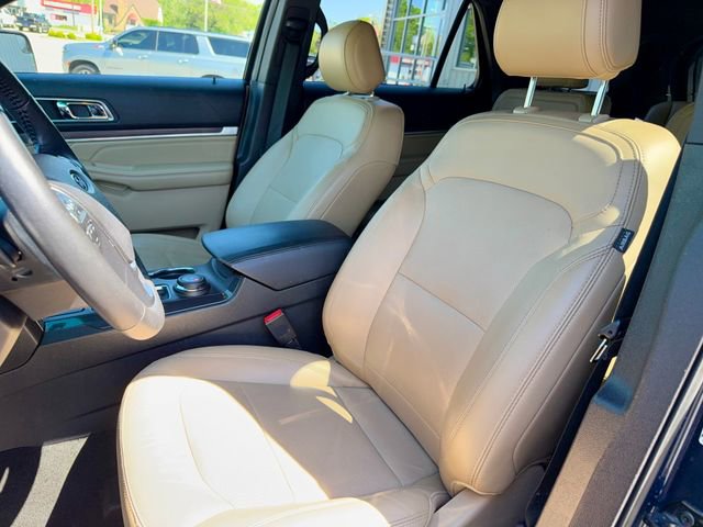 Used 2016 Ford Explorer Limited AWD/4WD image 14