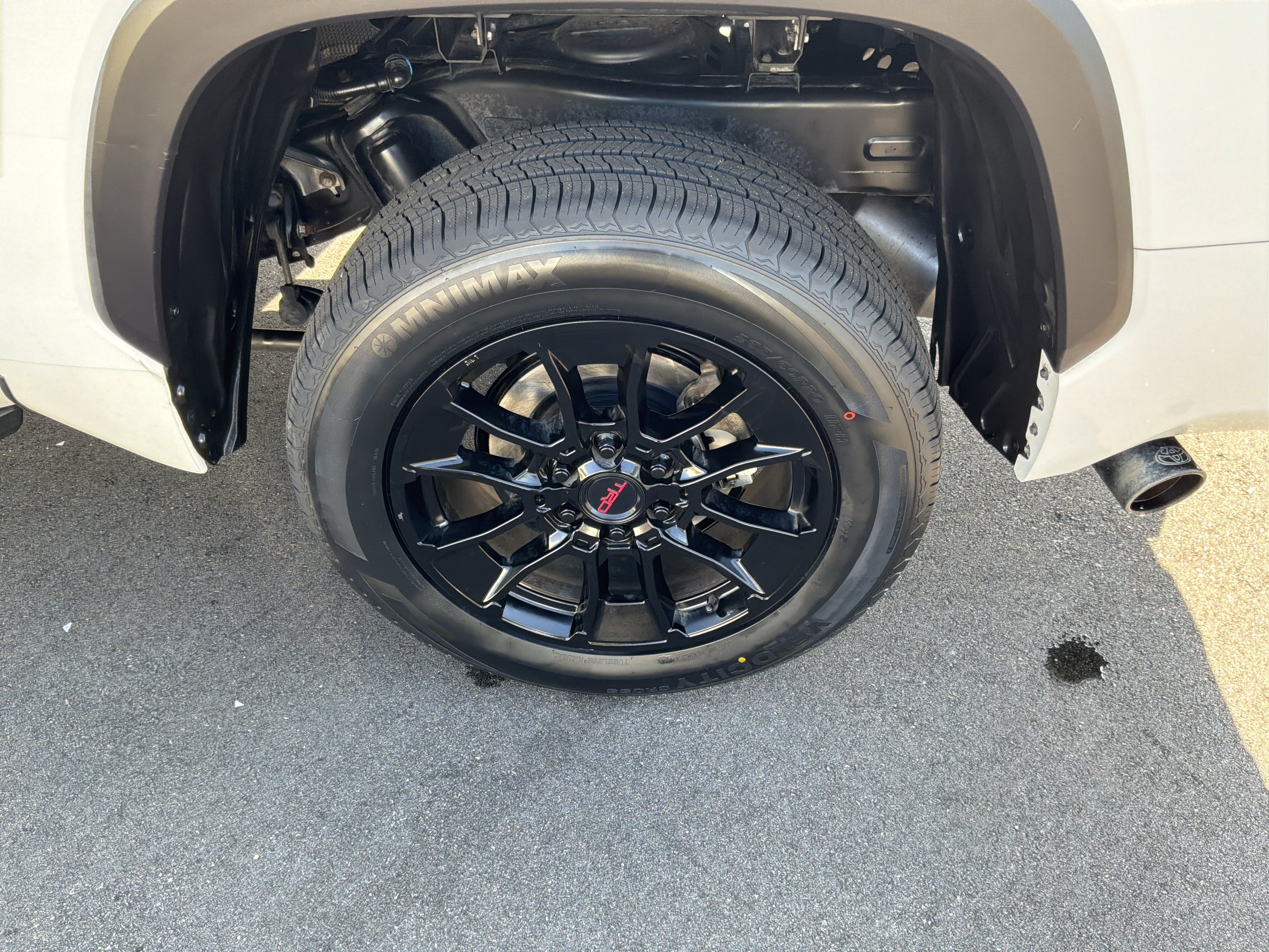 Used 2023 Toyota Tundra SR5 AWD/4WD image 13