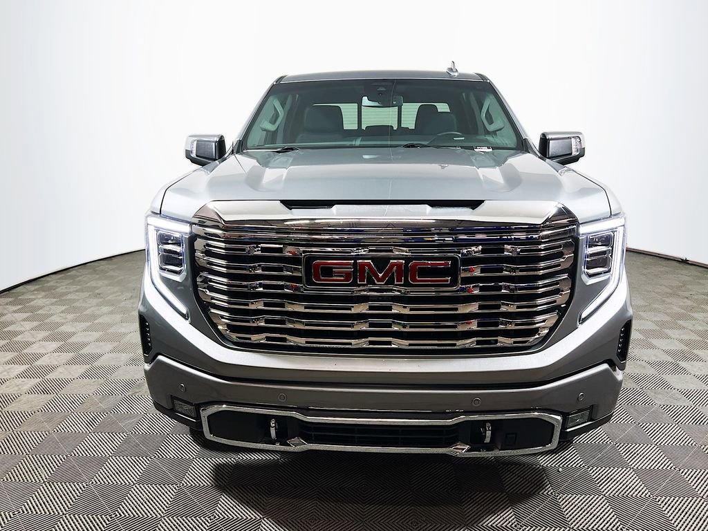Used 2025 GMC Sierra 1500 Denali image 2