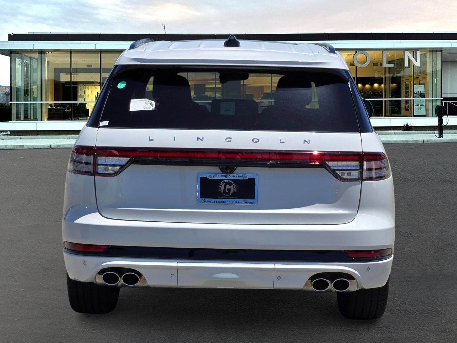 New 2026 Lincoln Aviator AWD image 5