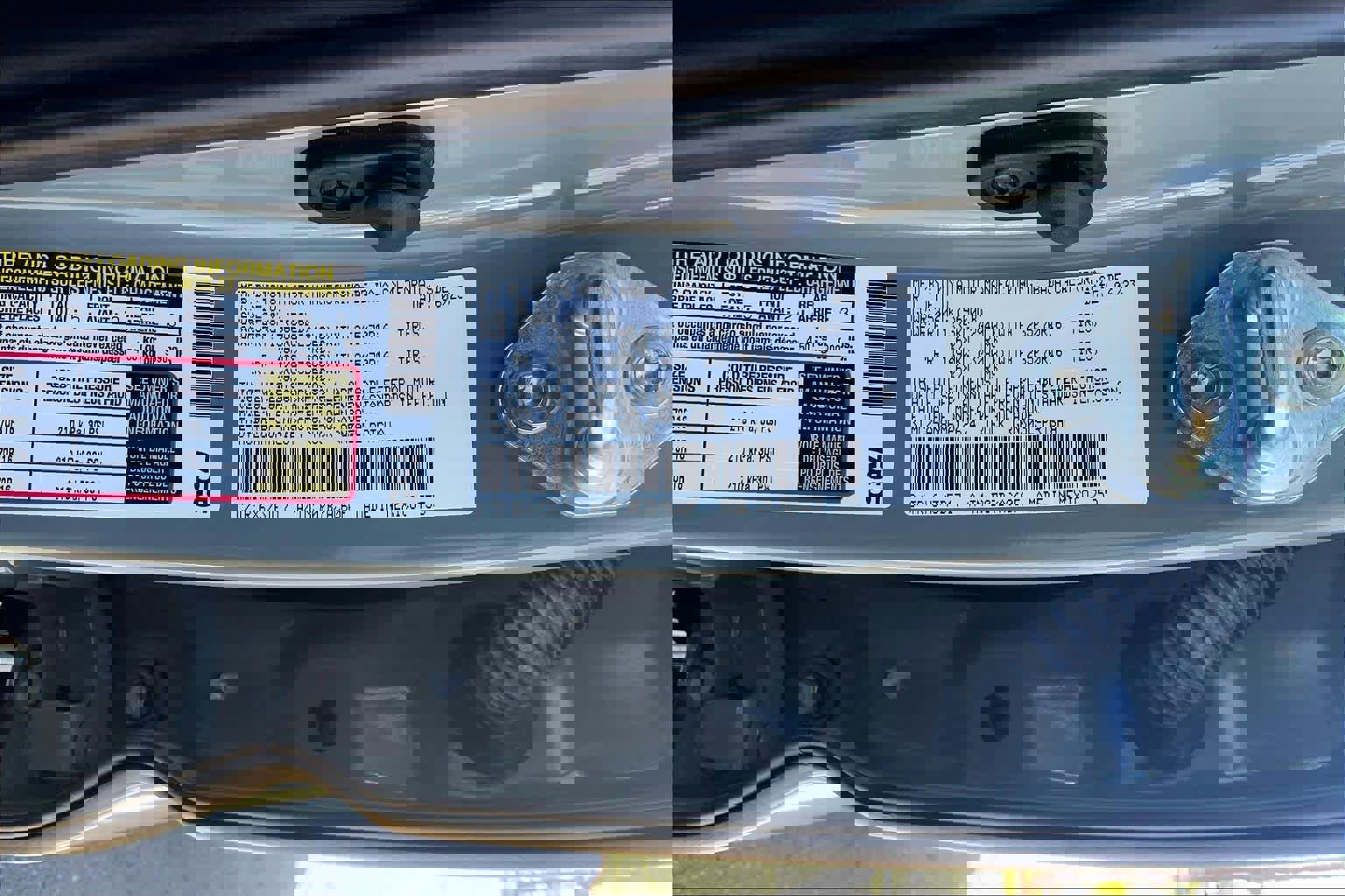 Used 2023 Toyota Tacoma TRD Off-Road image 36