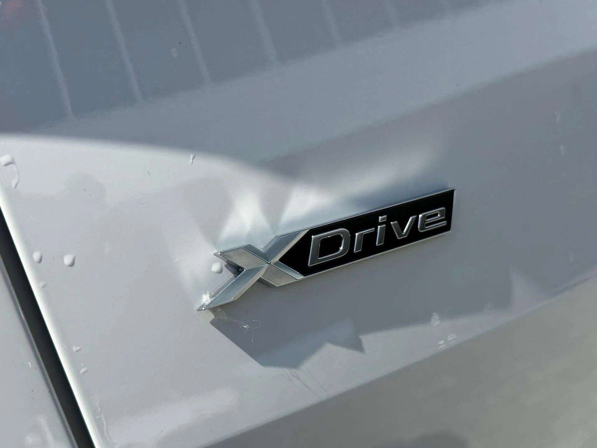 Used 2025 BMW X3 xDrive30i w/ Convenience Package image 15