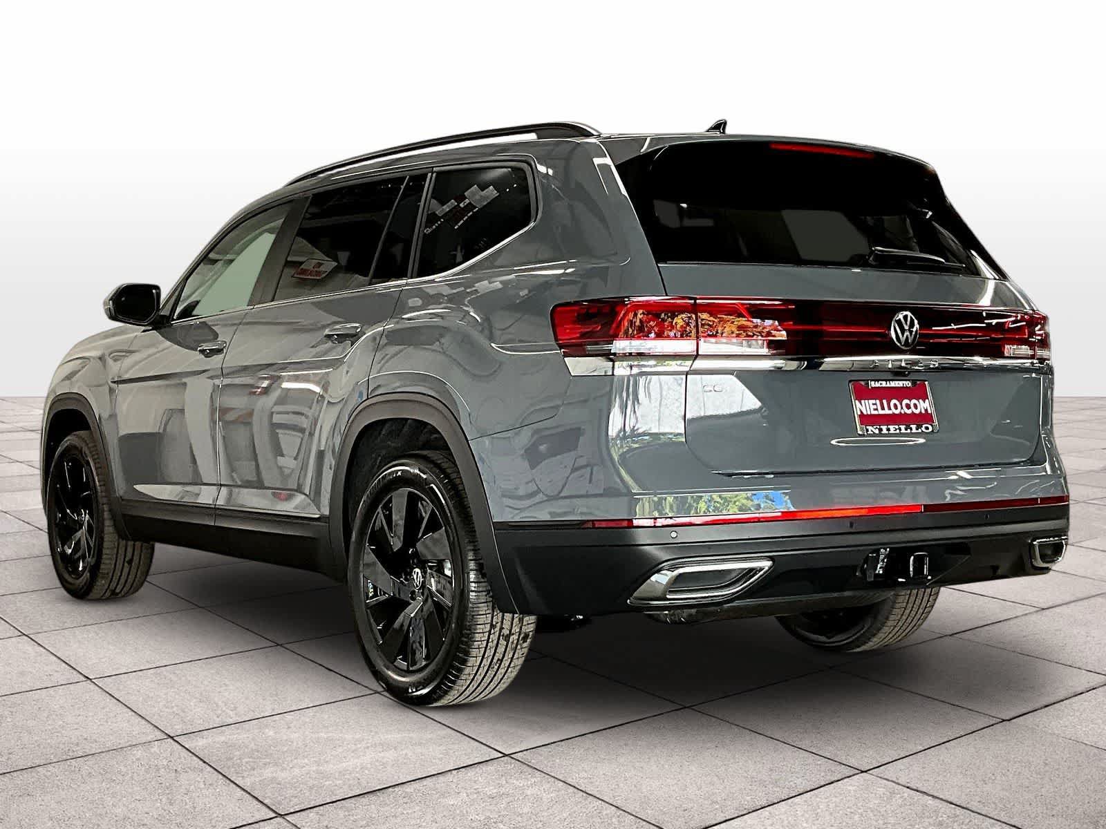 New 2026 Volkswagen Atlas SE AWD/4WD image 3