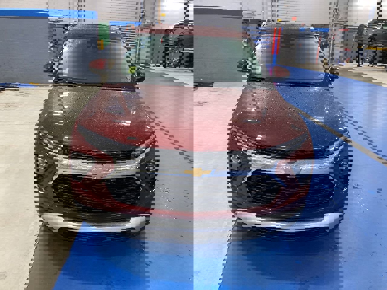 Used 2024 Chevrolet TrailBlazer LT w/ Convenience Package image 2