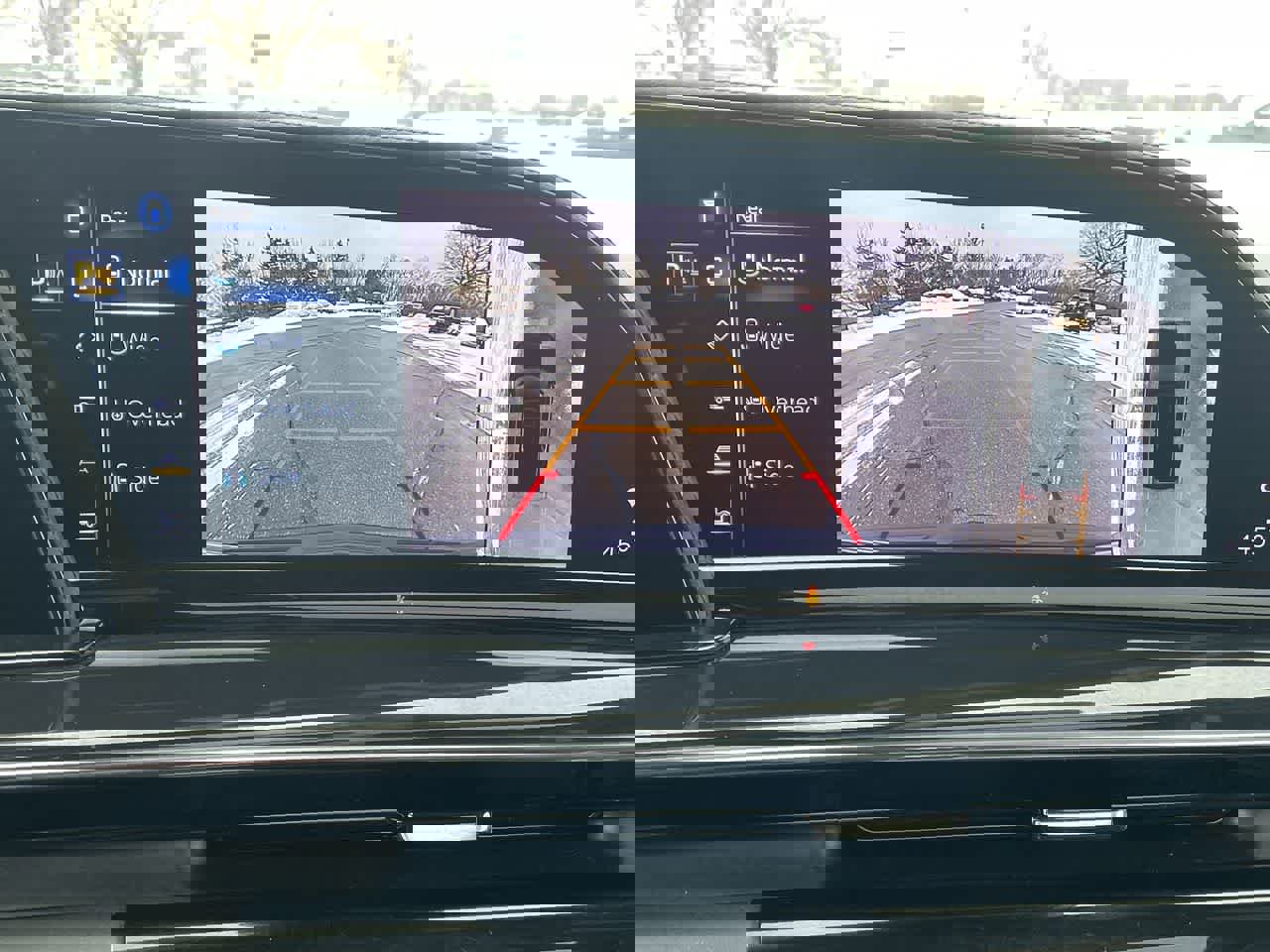 Used 2023 Cadillac Escalade V w/ LPO, ONYX Package image 31