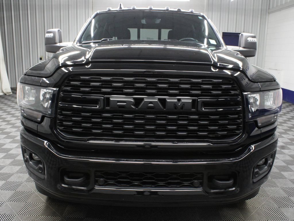 Used 2024 RAM 2500 Big Horn w/ Night Edition AWD/4WD image 47