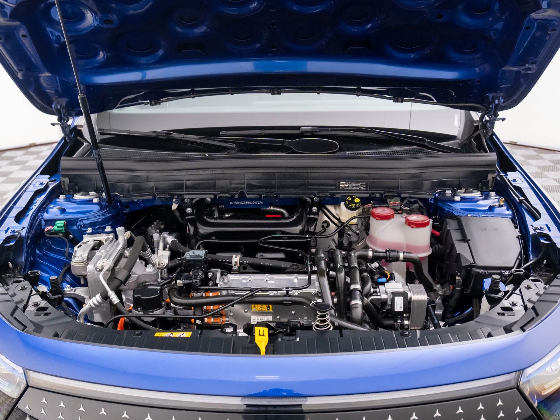 Certified 2024 Mercedes-Benz EQB 250+ image 28